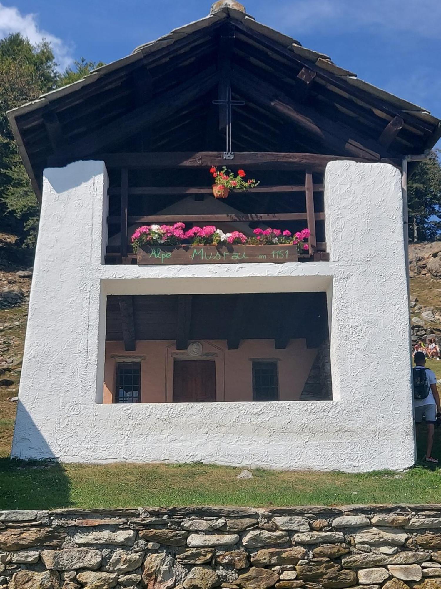 Gran Paradiso Alpette Bagian luar foto